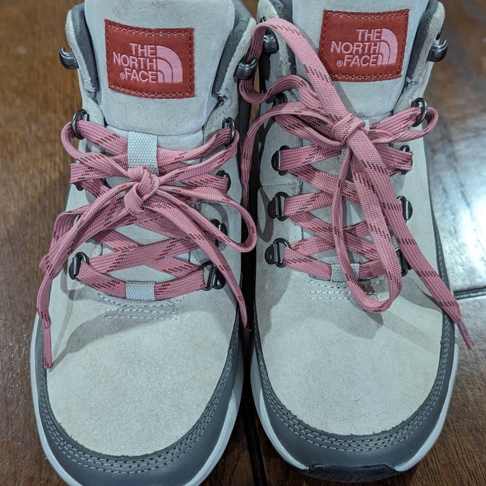 North Face Women's Hikers - Size US 8.5 Women's